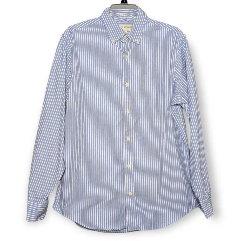 Banana Republic Long Sleeved Button Down Blue Striped Shirt SizeMedium 15-15 1/2